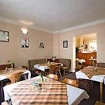 House Zizkov 3*