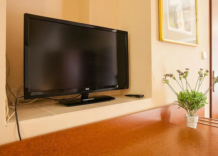 House Zizkov 3* Πράγα