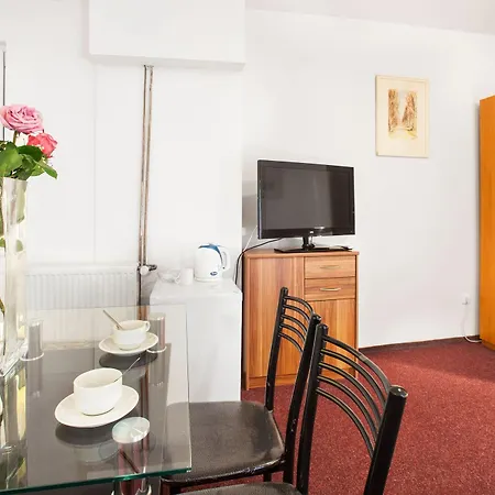 House Zizkov Hotel Praga