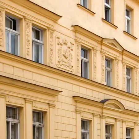 House Zizkov 3* Praga