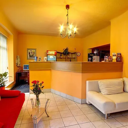 House Zizkov Ξενοδοχείο 3*
