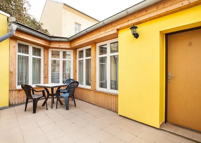 House Zizkov Otel 3*