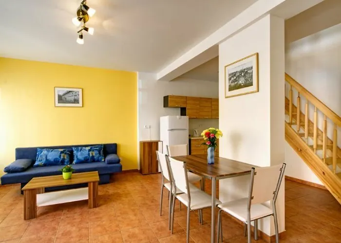 House Zizkov 3* Prag